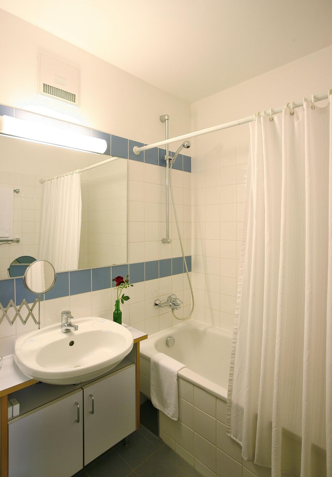 Am Spiegeln Dialog.Hotel.Wien Екстер'єр фото